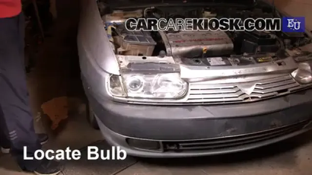 1997 Alfa Romeo 145 T.Spark 1.4L 4 Cyl. Luces Luz de estacionamiento (reemplazar foco)
